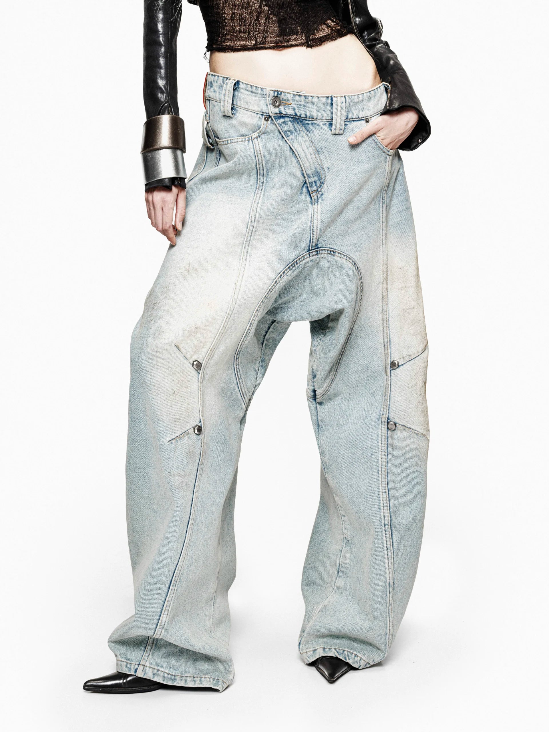 LATUI ATELIER STORY LOOPER JEANS