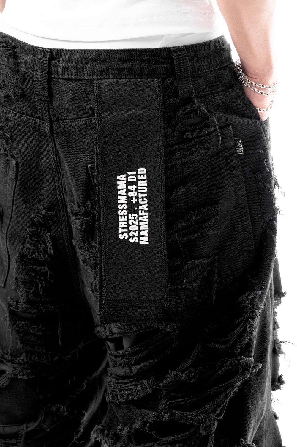STRESSMAMA MAMAFIA DISTRESSED JEANS - BLACK