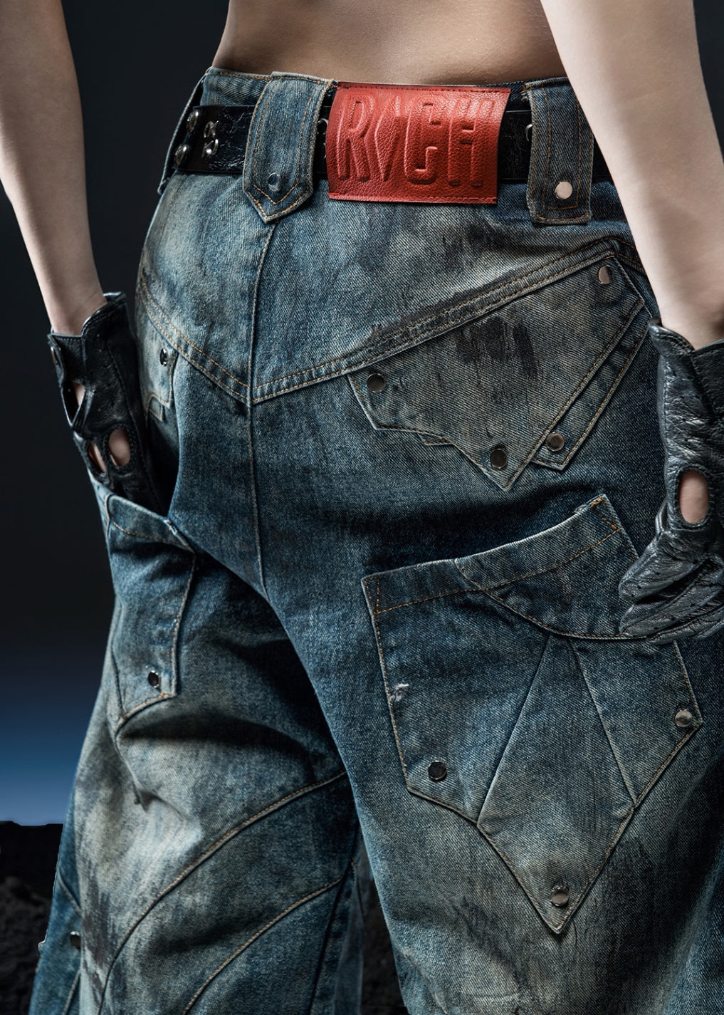 RICH QD.120C DIRTY WASHED KNIGHT WIDE PANTS