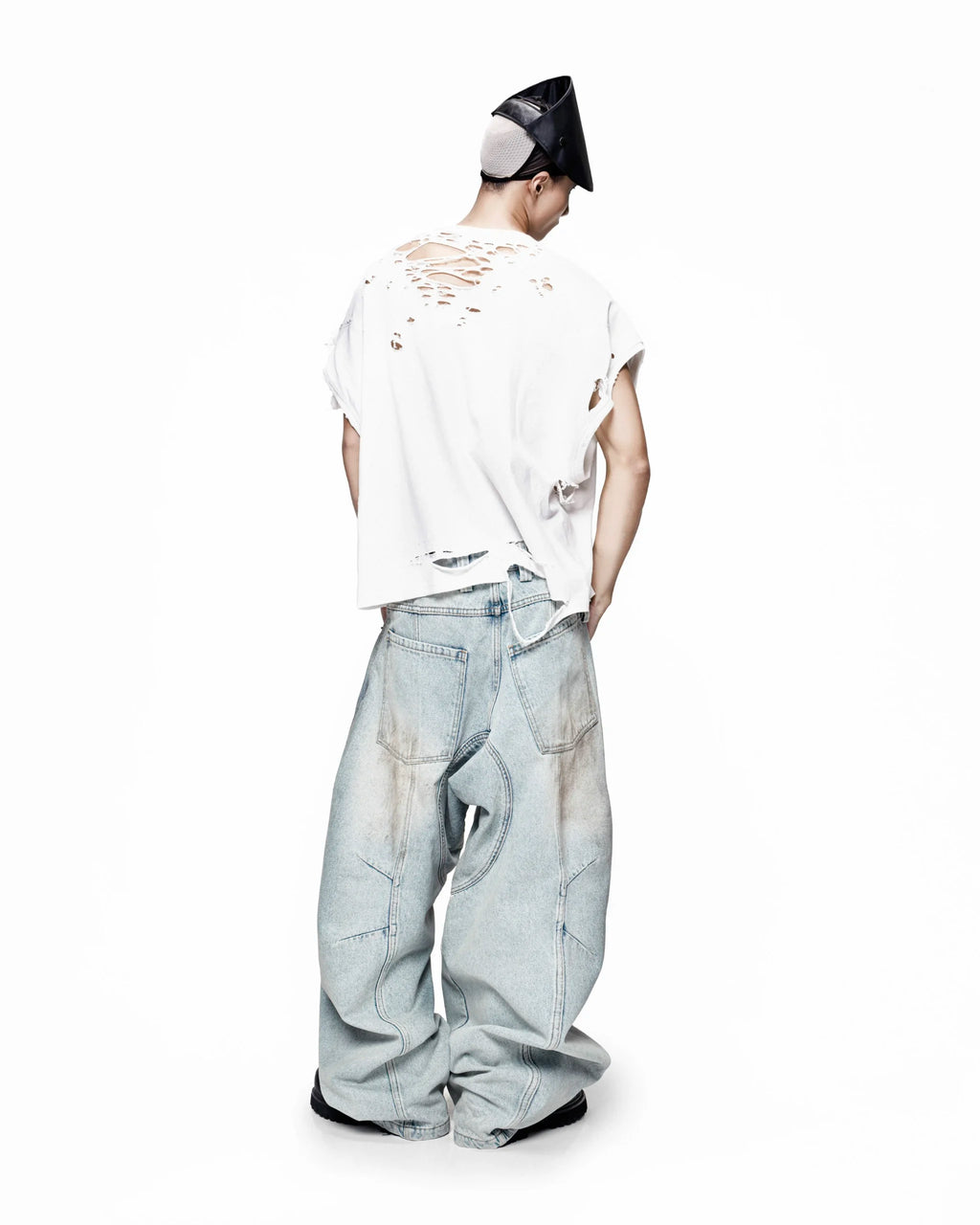 LATUI ATELIER STORY LOOPER JEANS