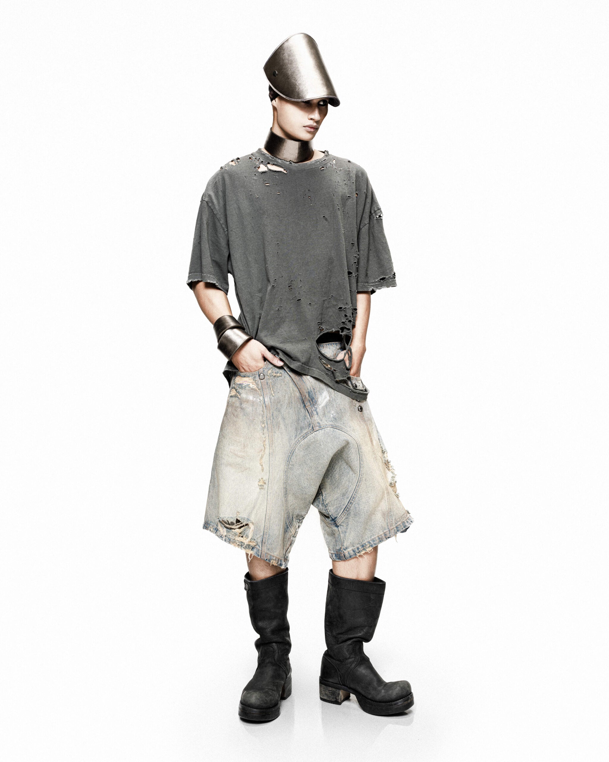 LATUI ATELIER PARADOX BLUMER T-SHIRT