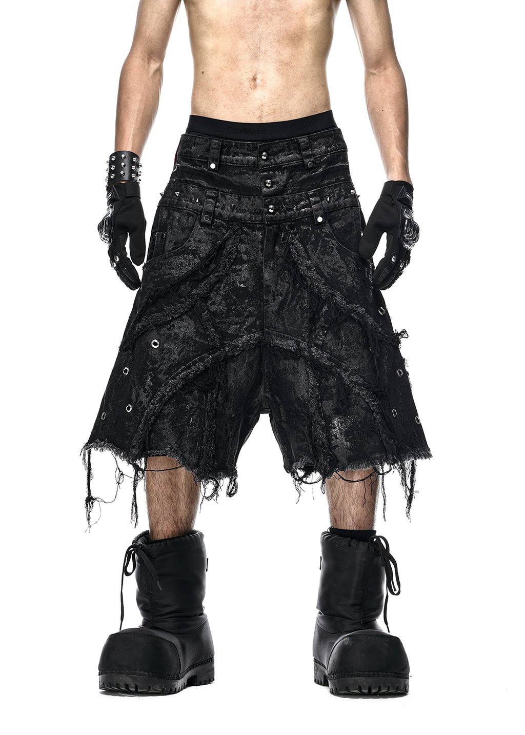 RICH QN.064A VAMP BLACK WAXED SHORT