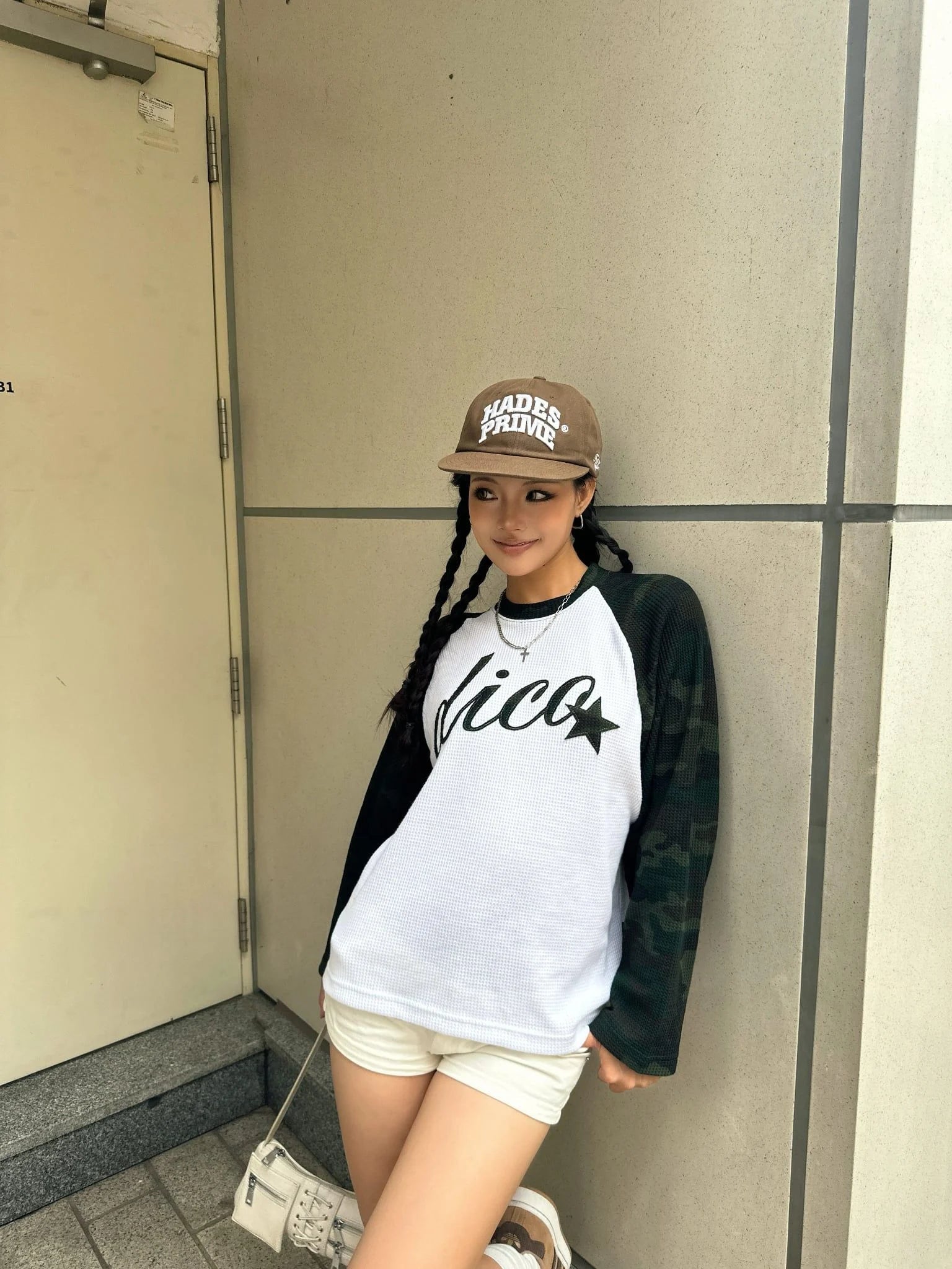 DIRTYCOINS ÁO THUN TAY DÀI RAGLAN WAFFLE DICO STAR