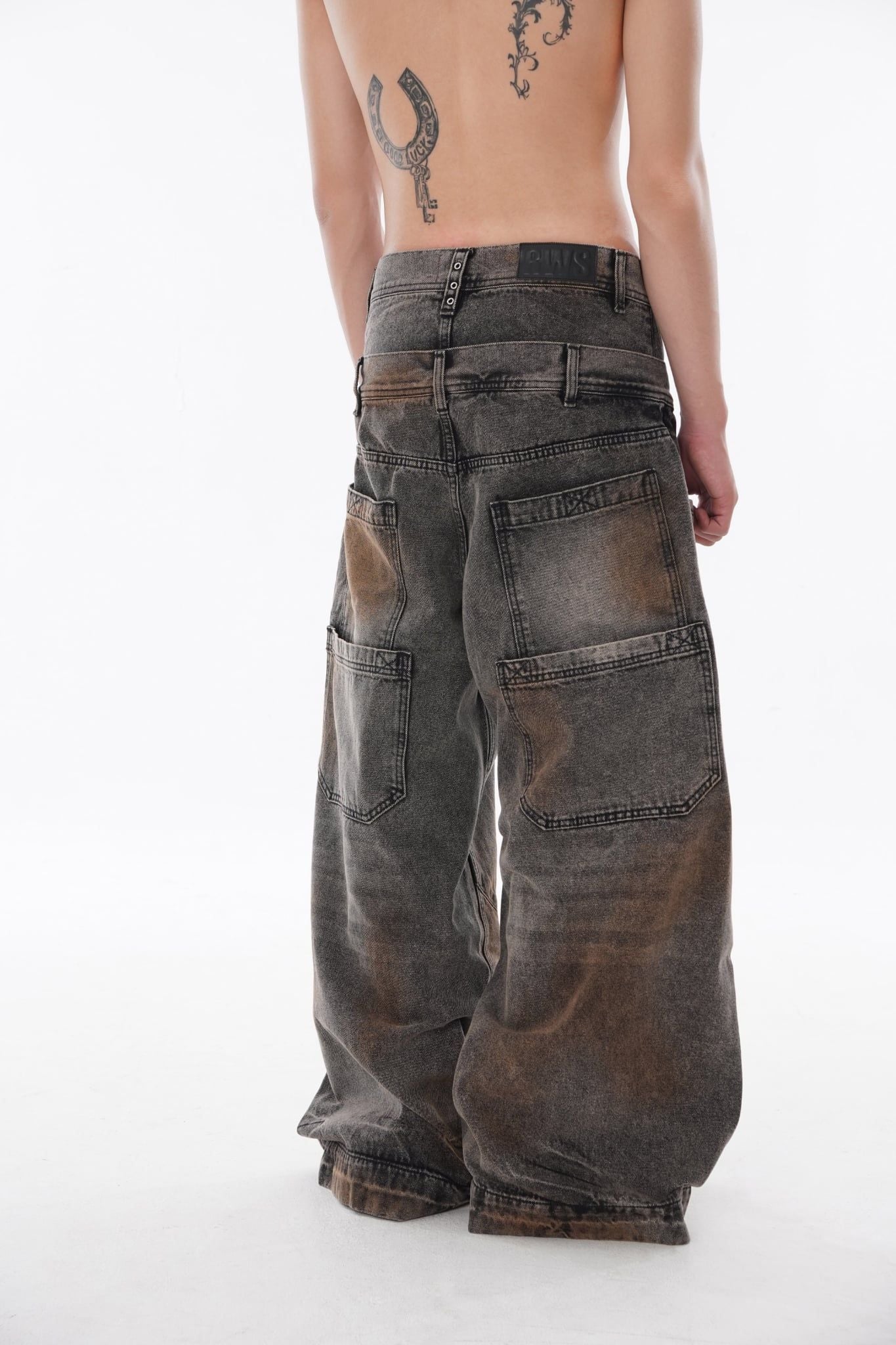 ROI WORKSHOP DOUBLE WAIST WASHED JEANS