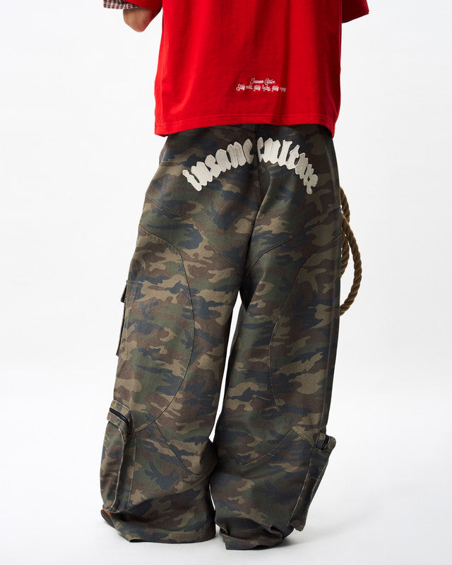 INSANE CURVE CARGO PANTS