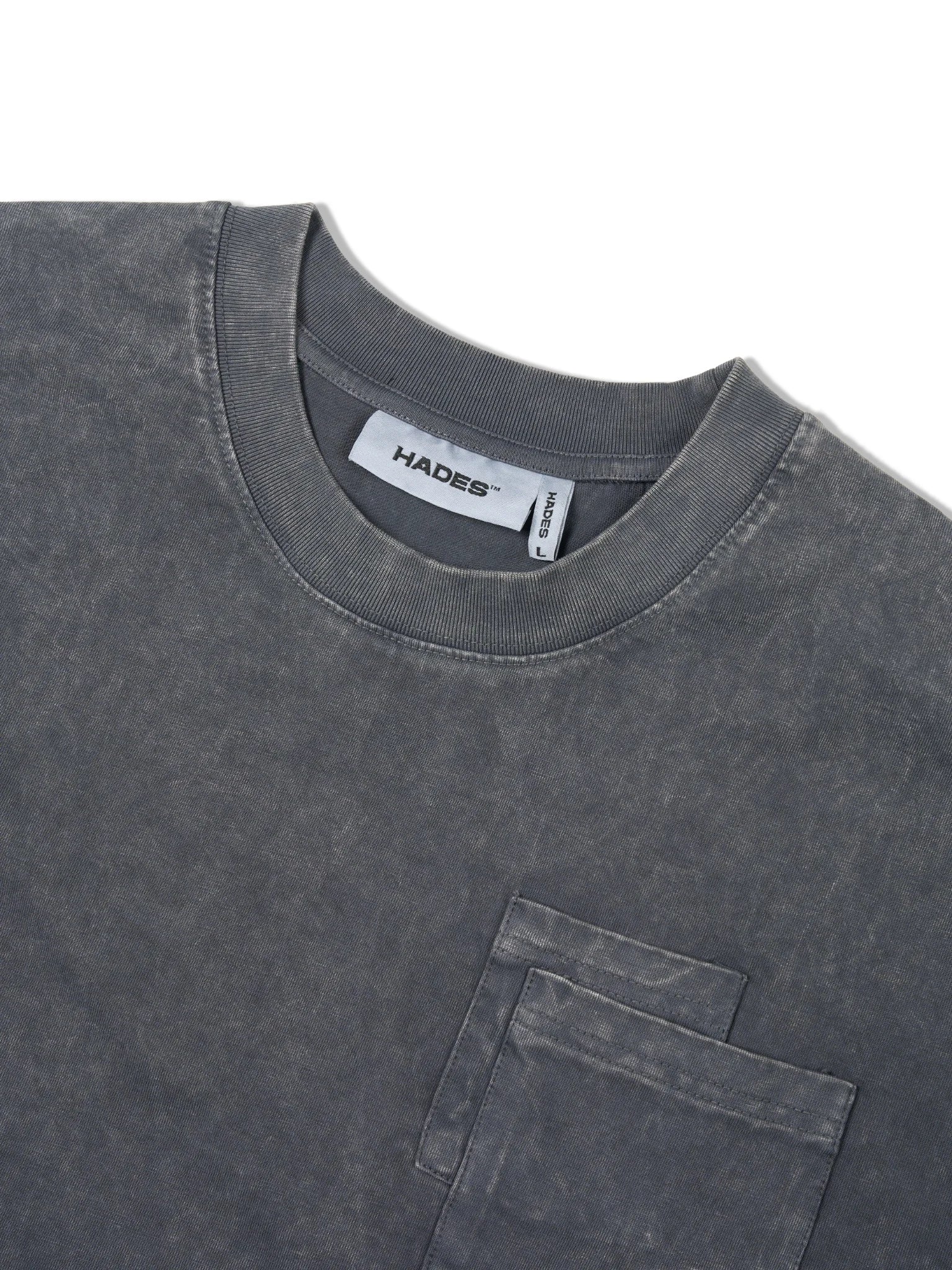 HADES FLORAL POCKET TEE - GREY WASH