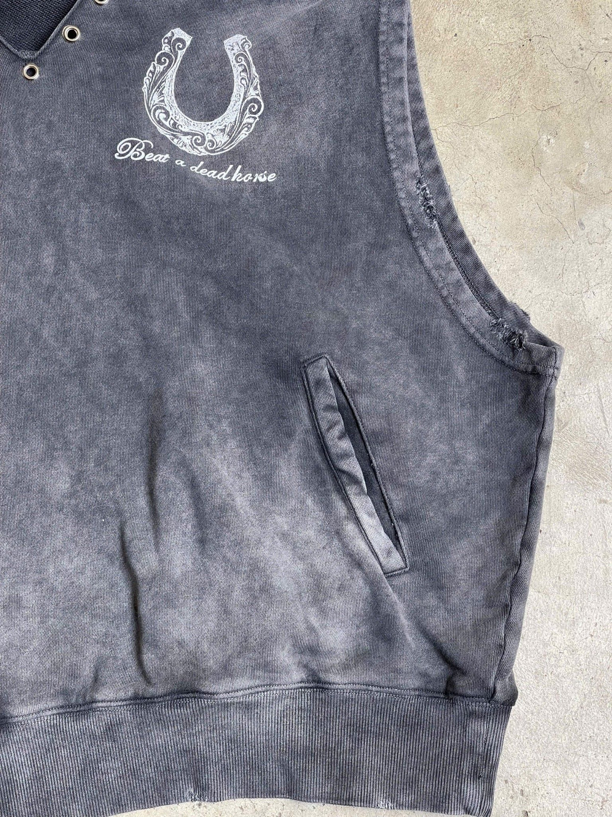 ROI WORKSHOP BADH CUFF HOODIE